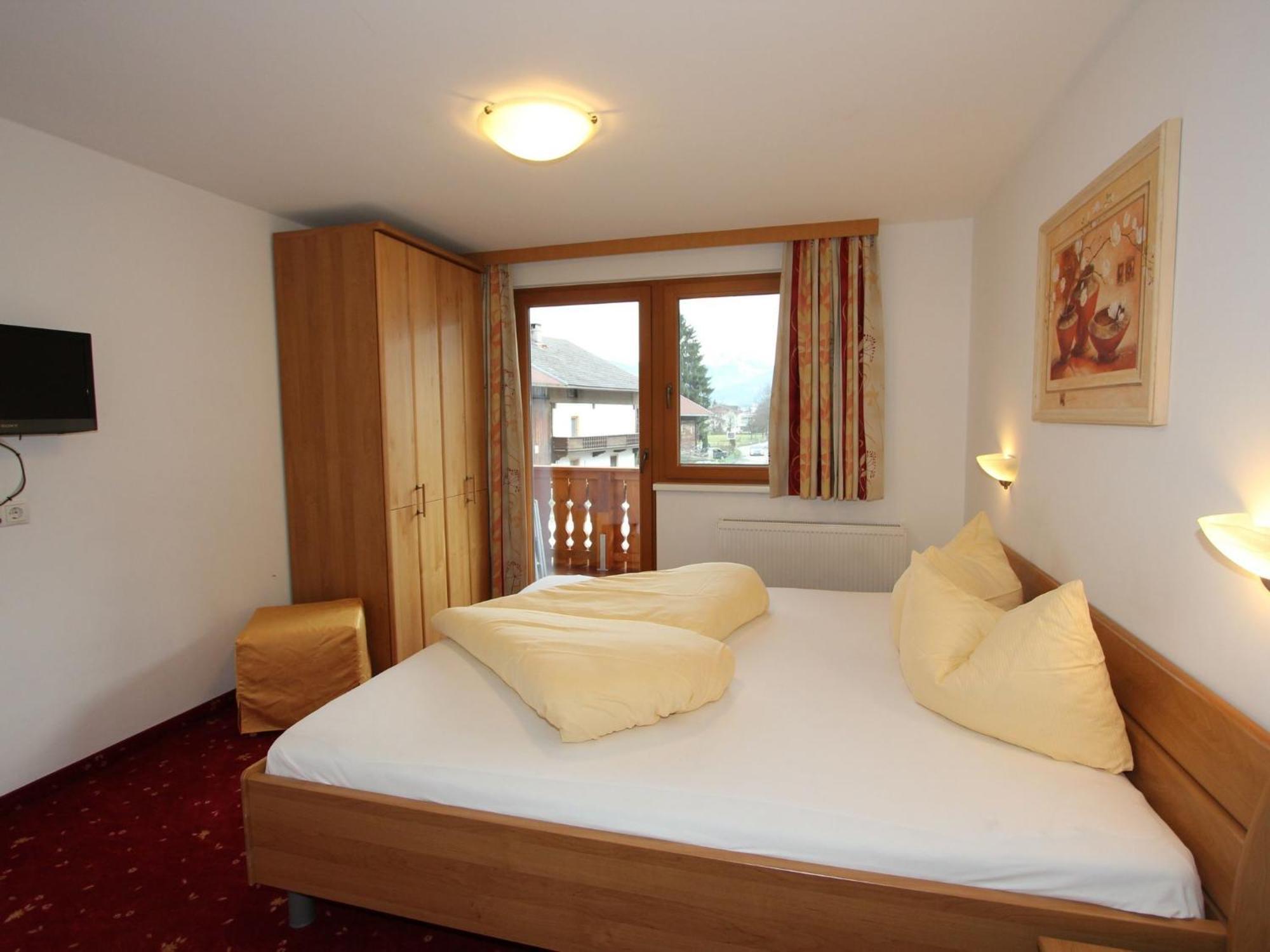 Holiday Flat In Uderns Near The Ski Area Exteriör bild