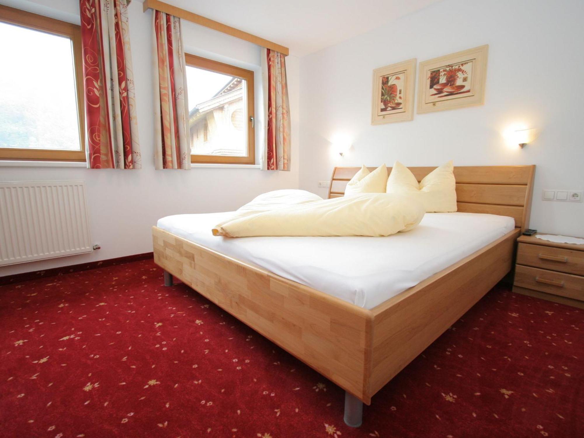 Holiday Flat In Uderns Near The Ski Area Exteriör bild