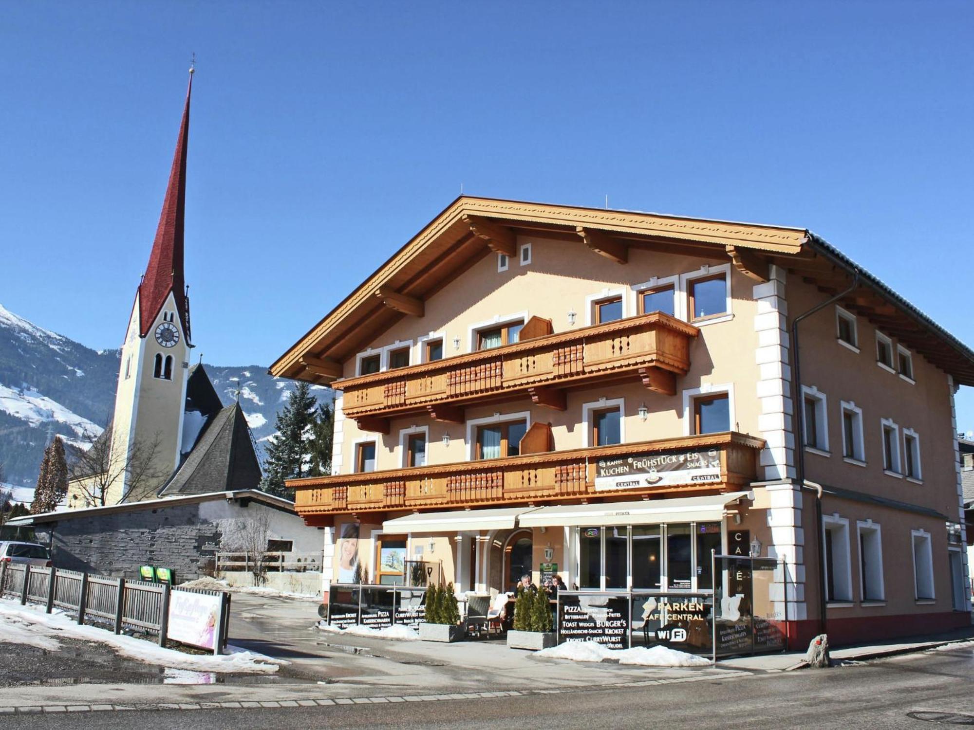 Holiday Flat In Uderns Near The Ski Area Exteriör bild
